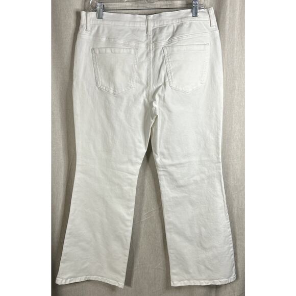 Gloria Vanderbilt NWT Women’s White Denim Jeans Size 12PS - Amanda Bootcut - Picture 4 of 7